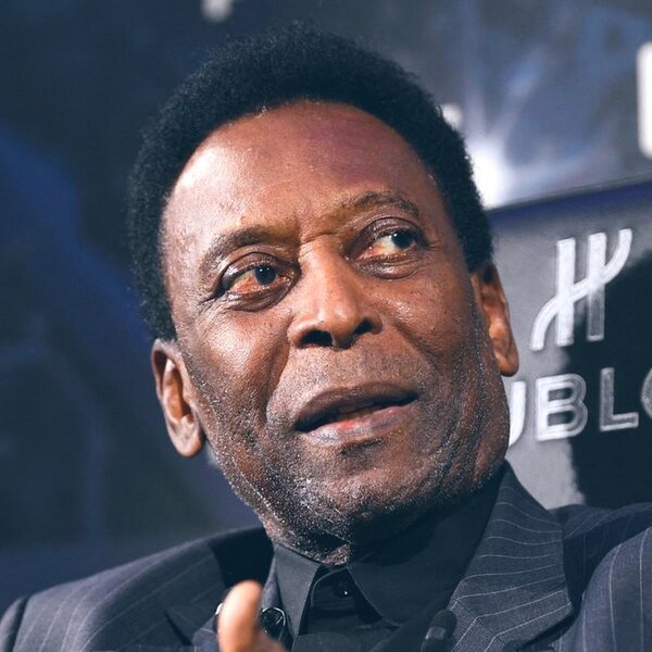 Pelé no ha empeorado en las últimas 24 horas, dice hospital