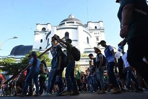 Jóvenes piden no usar el dolor y la pobreza de las familias para captar votos - Nacionales - ABC Color