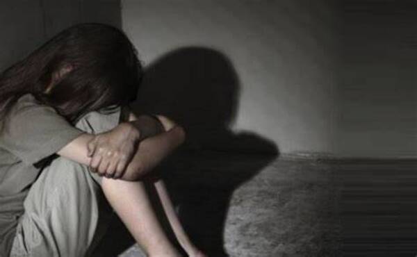 Tres estudiantes fueron imputados por abusar de una nena de 14 años
