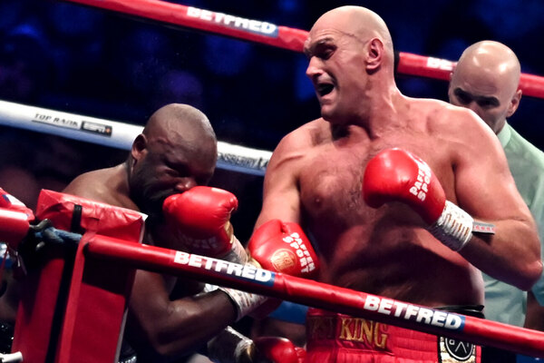 Tyson Fury conserva su cinturón CMB de los pesos pesados al derrotar a Dereck Chisora