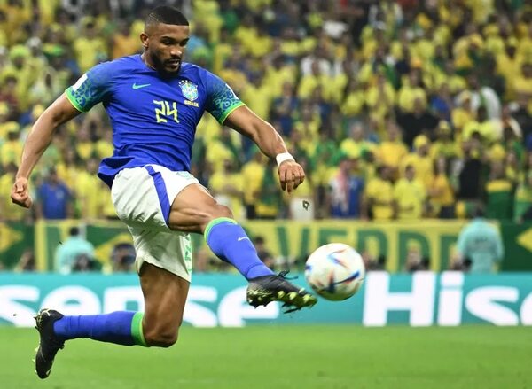 La casaca ‘24′ de Brasil sale del clóset en Qatar - Fútbol Internacional - ABC Color