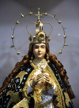 Voces para la Virgen - ABC Revista - ABC Color