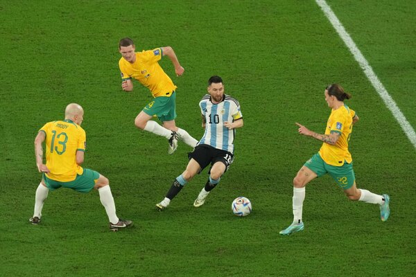 'Nos complicamos un poco, pero esto es el Mundial', dice Messi tras clasificar a cuartos