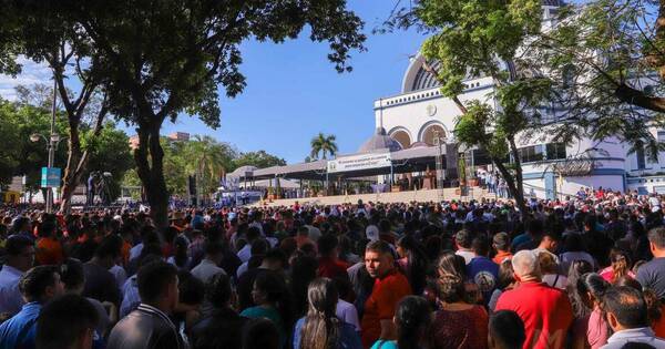 La Nación / Durante homilía en Caacupé recuerdan el compromiso de los laicos para con los más vulnerables