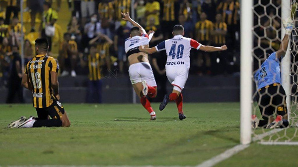 [VIDEO] El momentazo glorioso que recordó este domingo Cerro Porteño