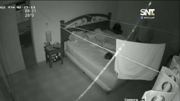Despertó y encontró al ladrón en su cama - SNT
