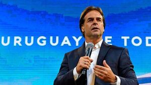 Uruguay recibe a socios de Mercosur en cumbre marcada por la división