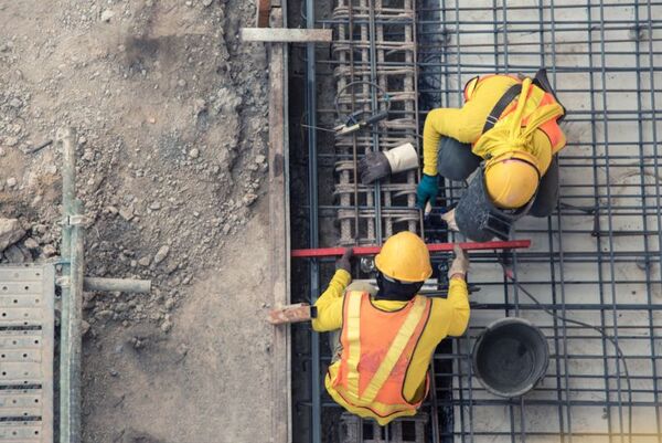 Alto efecto multiplicador y elevada informalidad: Las características del mercado laboral de la construcción, en Paraguay y el mundo - MarketData