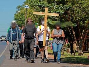 ¡Hesúkena! Gritos desesperantes asustan a peregrinos en el cerro camino a Caacupé