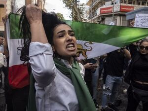 Irán suprime la “Policía de la moral” tras las protestas | 1000 Noticias