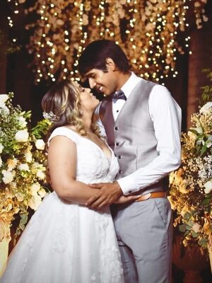 El futbolista Alexis “Pulpito” Duarte se casó el finde - Gente - ABC Color
