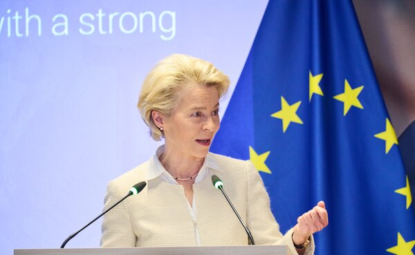 Ursula Von der Leyen promete respuesta "calibrada" a la ley anti inflación de EEUU - Revista PLUS
