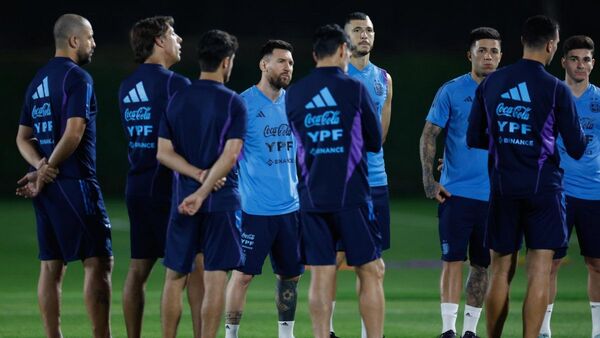 Argentina vuelve al trabajo sin Di María ni Papu Gómez