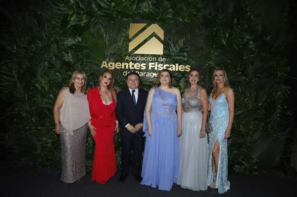 Sandra Quiñónez recibe premio internacional Tigre Forense 2022 - Noticde.com