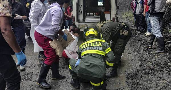 La Nación / Colombia: aumentan a 27 los muertos por deslizamiento de tierra