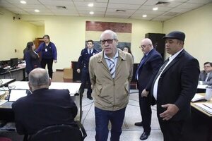 Caso Sabryna Breuer: tras suspensión de hoy, fijan para mañana el juicio a Gerardo Stadecker  - Nacionales - ABC Color