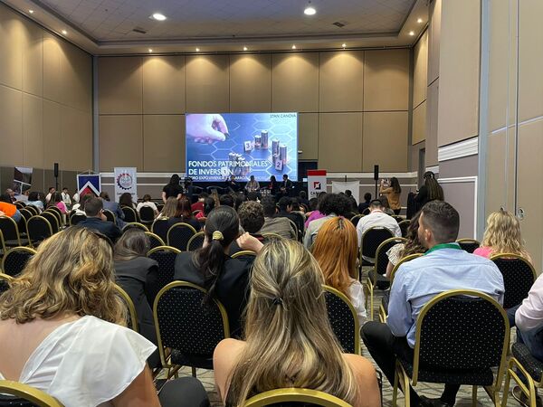 Fortaleza marca presencia en el foro “Expo vivienda y desarrollo inmobiliario” - Revista PLUS