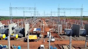 Llueven críticas a la ANDE por los cortes “para maniobras programadas” - Economía - ABC Color
