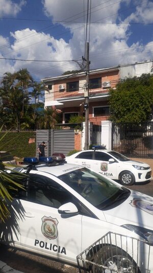 Presunto feminicidio en barrio Obrero: mujer fue asesinada a balazos - trece