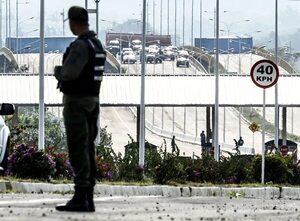 Venezuela y Colombia abrirán puente vehicular binacional el 15 de diciembre - Mundo - ABC Color
