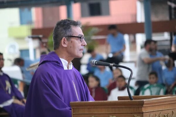 Lamentan durante misa en Caacupé el despojo de tierras a los indígenas  - Nacionales - ABC Color