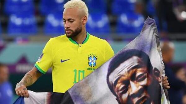 "Que se recupere lo antes posible", dijo Neymar dedicandole el triunfo a Pelé