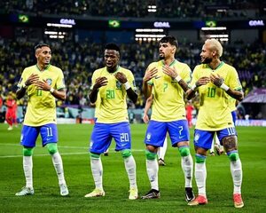 Con Neymar, Brasil se exhibe ante Corea y se cita con la Croacia de Modric - Fútbol Internacional - ABC Color