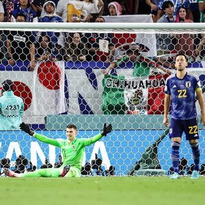 Croacia avanza de la mano de Livakovic - Fútbol Internacional - ABC Color