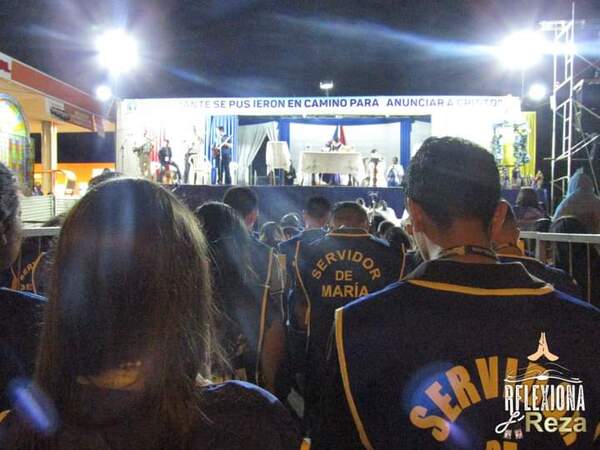 Este martes es el penúltimo día del novenario a la Virgen de Caacupé - Radio Imperio