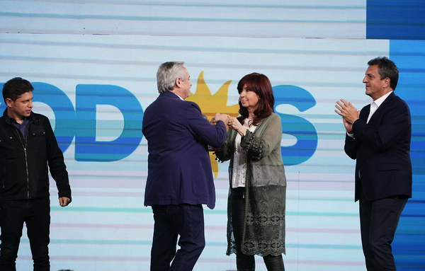 Fiscalía argentina acusa a Cristina por supuesto fraude en obras de vialidad | OnLivePy