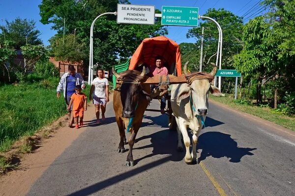 Caacupé 2022: peregrinación en carreta, una tradición que se mantiene viva pese a los contratiempos - Nacionales - ABC Color