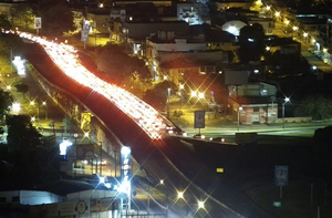 Comerciantes preocupados por lento tráfico sobre el Puente de la Amistad - La Clave