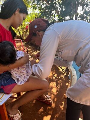 Hospital Regional de CDE: Reportan disminución de rechazo a las vacunas - La Clave