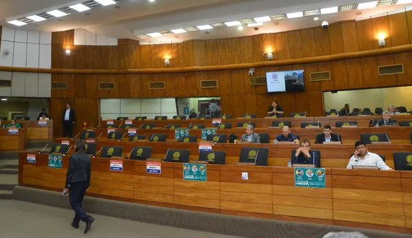 Diputados raboneros dejan sin quórum la sesión y se toman libre el resto de la semana - Noticiero Paraguay