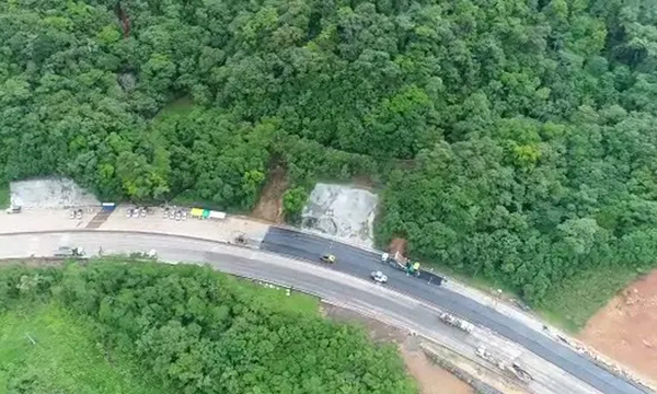 Brasil: Alcalde espera liberación de la ruta BR-376 el miércoles - OviedoPress