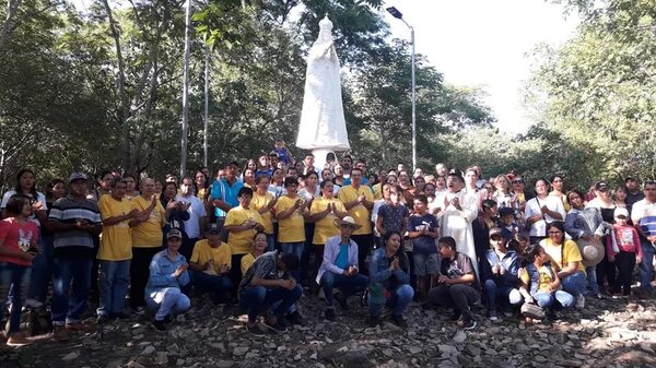 En Fuerte Olimpo, devotos de la Virgen de Caacupé escalarán el Cerro de los Tres Hermanos - Noticias del Chaco - ABC Color