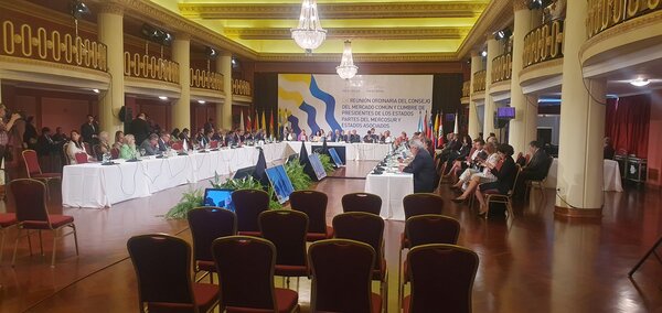 Brasil llama al respeto de los tratados fundacionales del Mercosur y la unidad - Revista PLUS