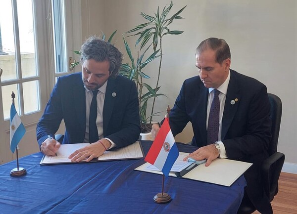Paraguay y Argentina acuerdan fortalecer la conectividad digital - .::Agencia IP::.