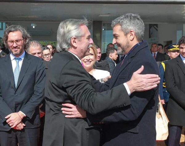 Histórico: Mario Abdo y Alberto Fernández anunciaron la construcción de un nuevo puente internacional - El Trueno