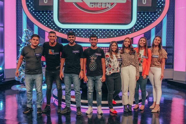 ¡“Los bárbaros” y “Cero stress” abrieron la semana en 100 Paraguayos Dicen! - trece