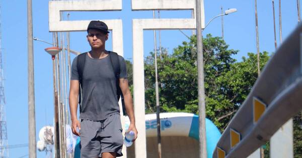 La Nación / Tras fallecimiento de peregrino, recomiendan no caminar en horas críticas