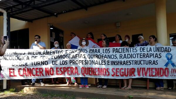 Pacientes con cáncer de CDE temen por sus vidas por falta de remedios