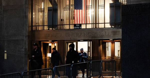 La Nación / Condenan a empresa familiar de los Trump por fraude y evasión fiscal
