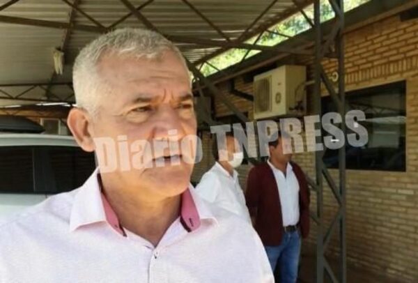 Intendente de Hernandarias huye de medios y evita explicar detalles de feroz negociado – Diario TNPRESS