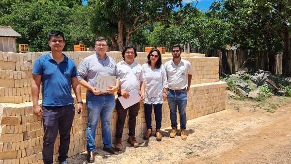 MUVH construirá viviendas a 60 familias de la comunidad Santa Ana de Concepción - .::Agencia IP::.