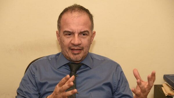 Ex candidato para Fiscalía calificó de "farsa" la selección de terna