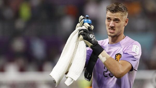 Andries Noppert: "Messi es muy bueno pero también falla"