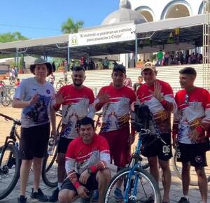 Ciclistas recorrieron más de 200 kilómetros para agradecer a la Virgen de Caacupé