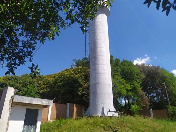 Piden intermediación de la EBY para subsanar falta de agua en San Isidro etapa VII
