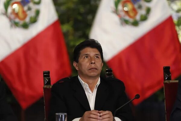 Congresistas denuncian un golpe de Estado del presidente Castillo en Perú - Mundo - ABC Color